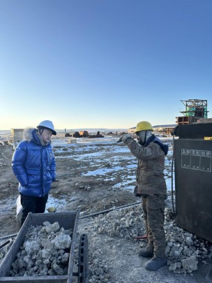 Төслийн талбайд ажиллан зөвлөгөө мэдээлэл өгөв